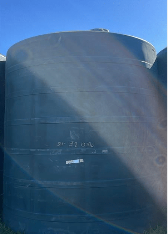 10000 Gallon Plastic Vertical Liquid Storage Tank - Black Label Supply llc