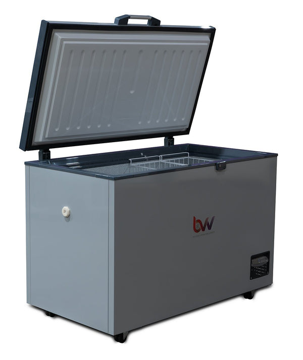 BVV™ ULTRA - Low Chest Style Freezer ( - 60°C) 10.6 Cubic Feet - Black Label Supply llc